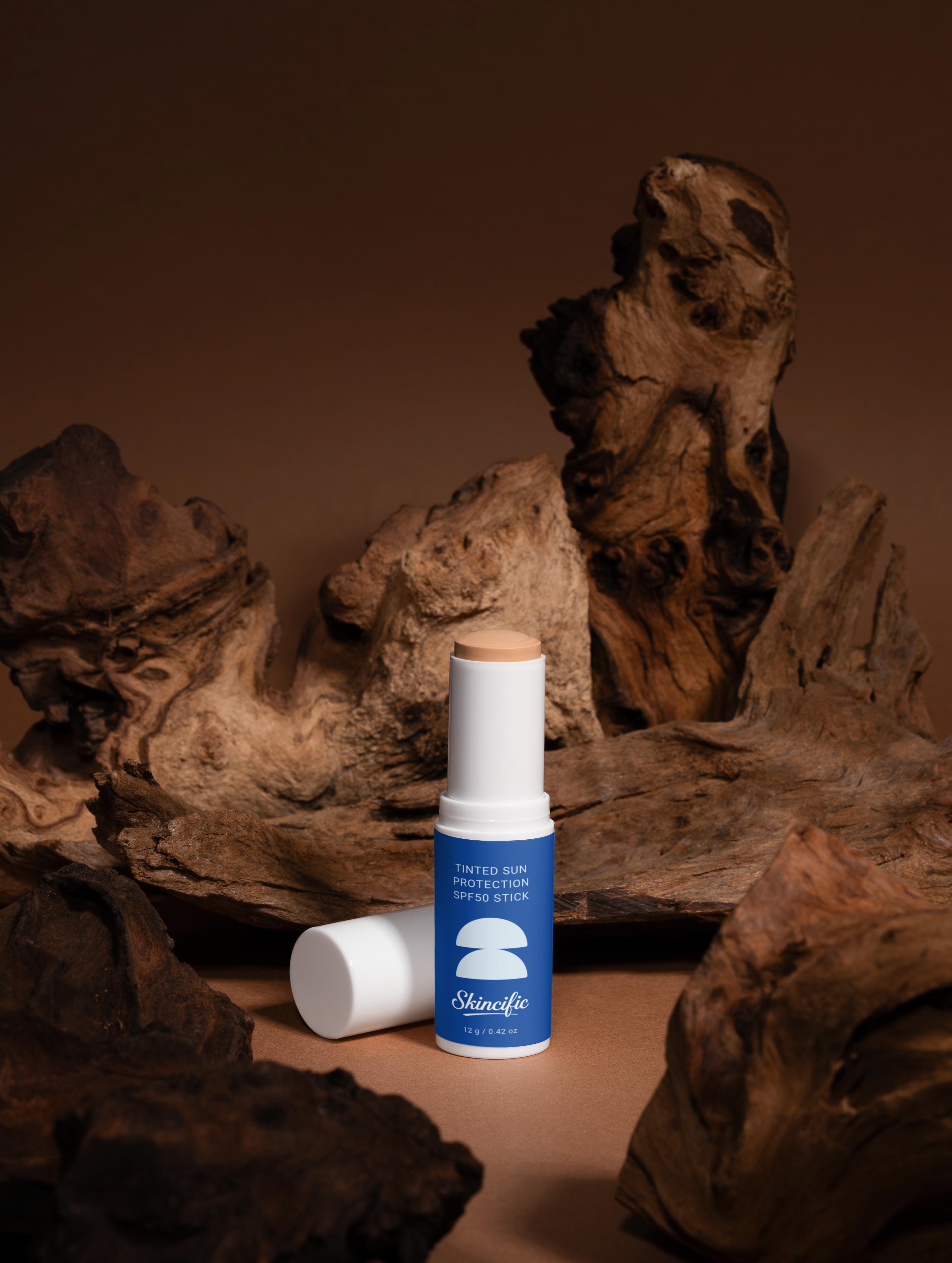 Sun Protection SPF50 Stick, with tint